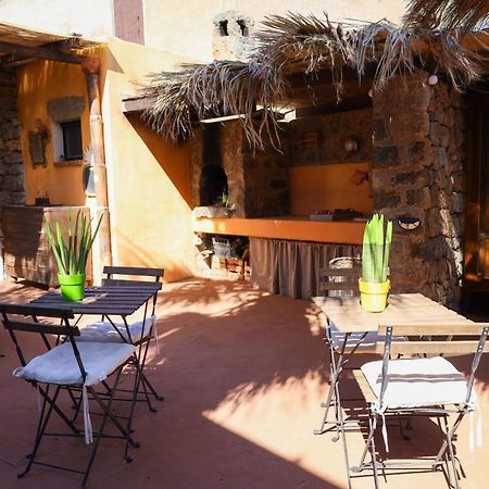 Cactus B&B Le Casette Di Marilena Pantelleria Exterior photo