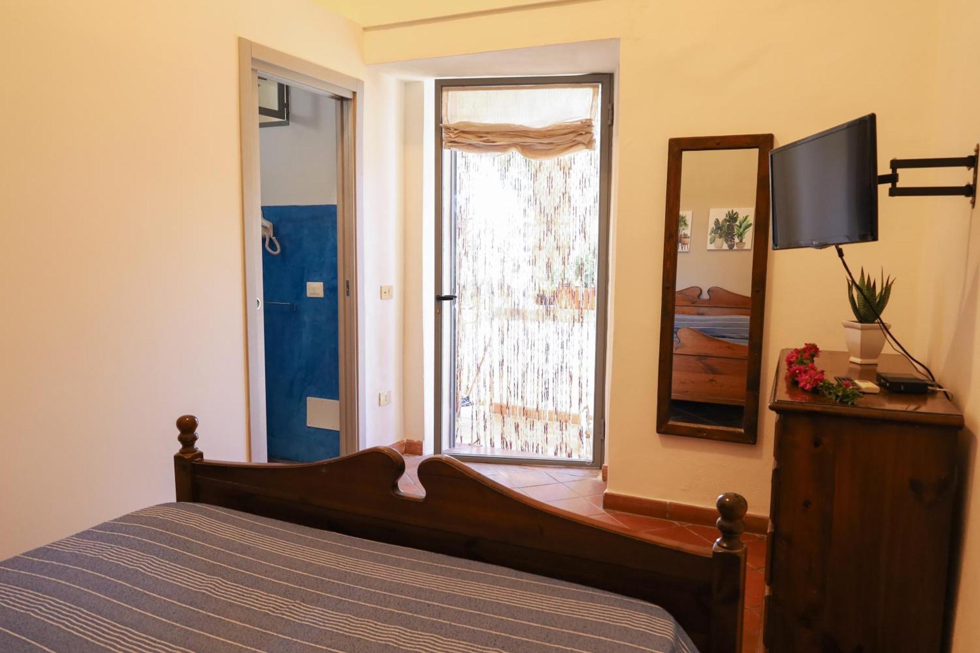 Cactus B&B Le Casette Di Marilena Pantelleria Exterior photo